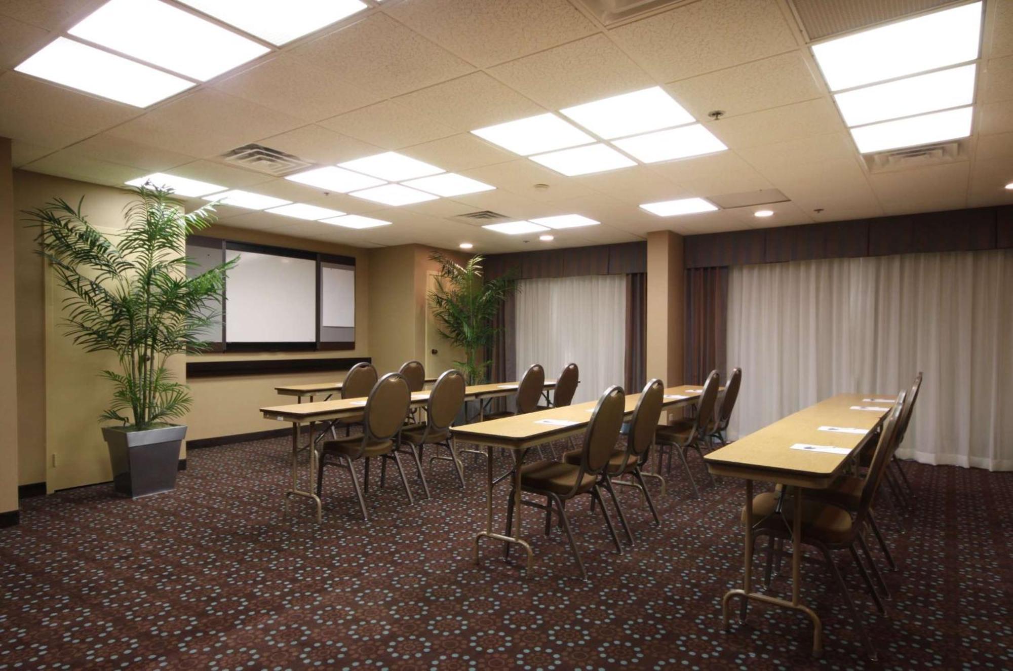 Hampton Inn Columbus/Dublin Buitenkant foto