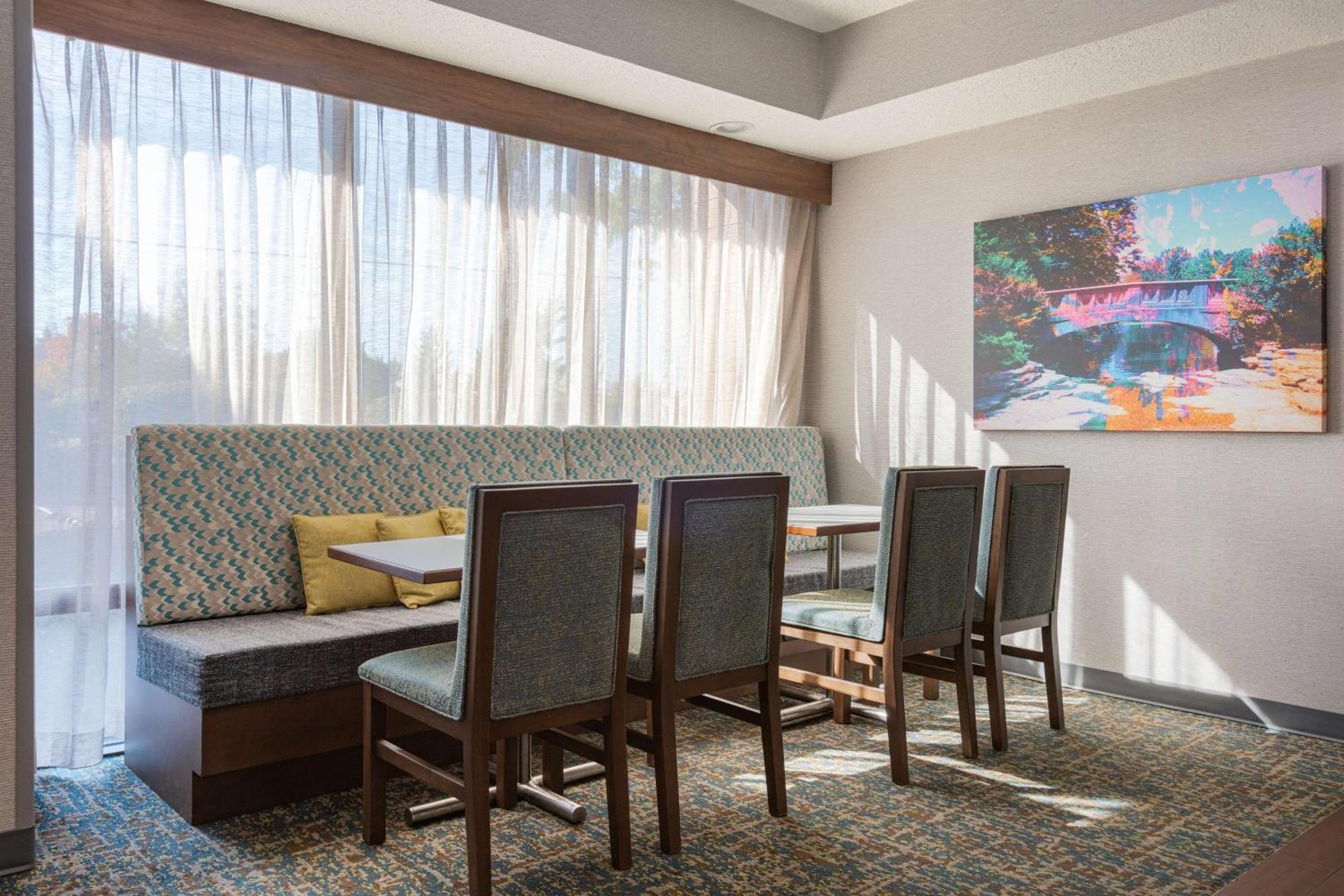 Hampton Inn Columbus/Dublin Buitenkant foto